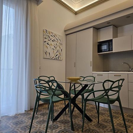 Villa Di Giorgi Apartments Center Чефалу Екстер'єр фото