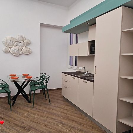 Villa Di Giorgi Apartments Center Чефалу Екстер'єр фото