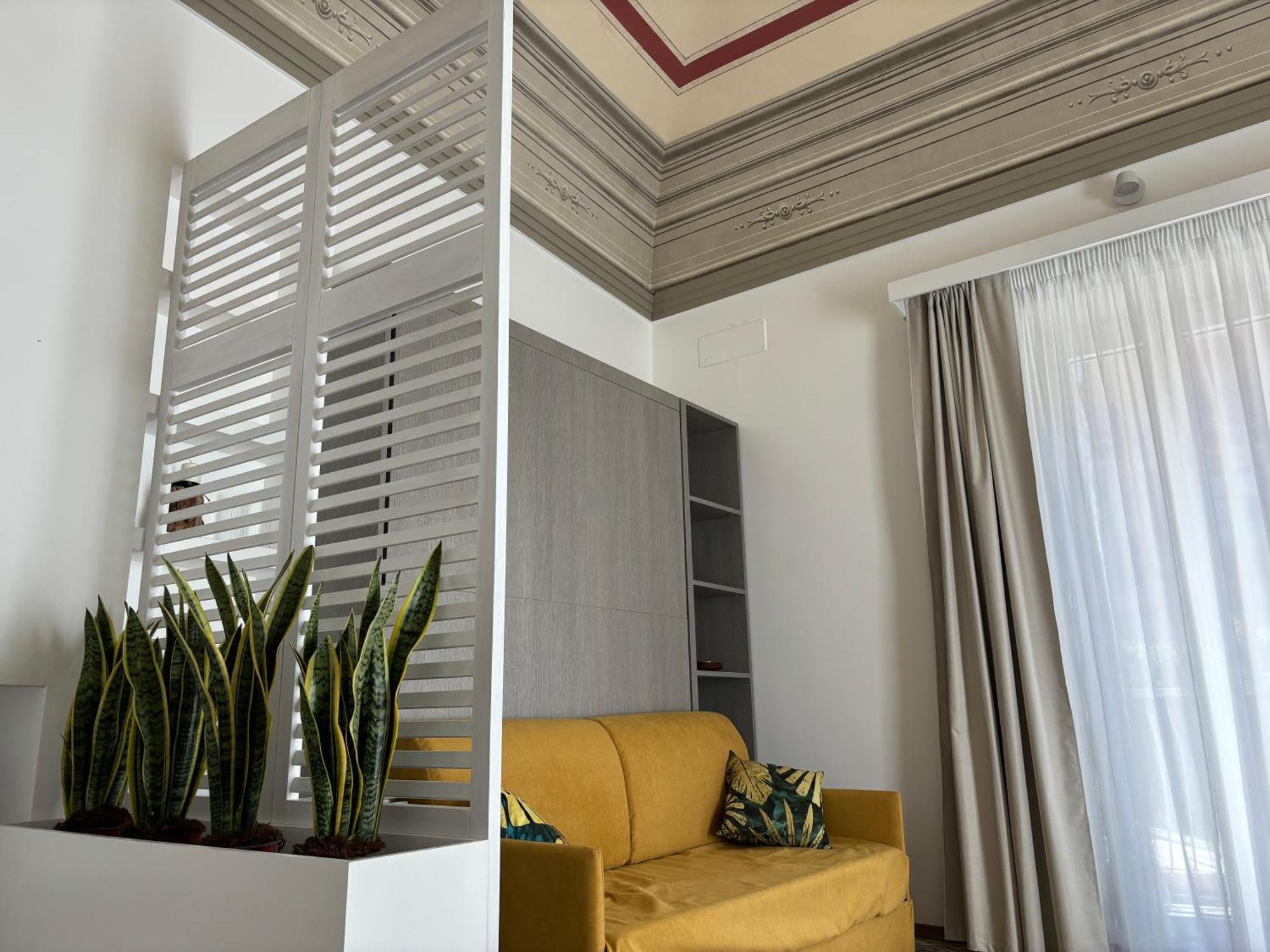 Villa Di Giorgi Apartments Center Чефалу Екстер'єр фото